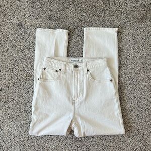 Abercrombie NWOT Jeans - Size 25